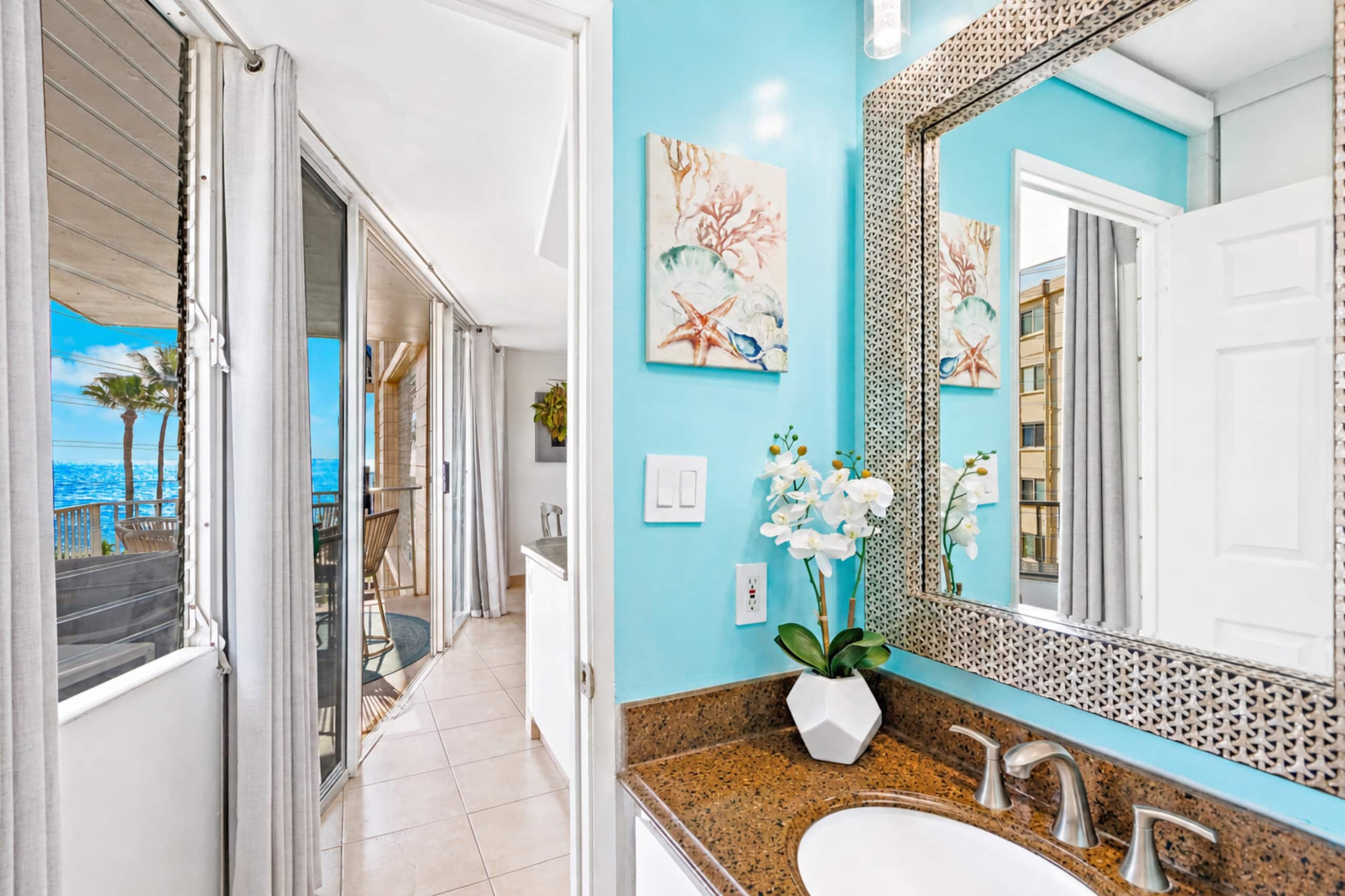 Condo in Kihei · ★4.94 · 2 bedrooms · 2 beds · 2 baths - Image 23