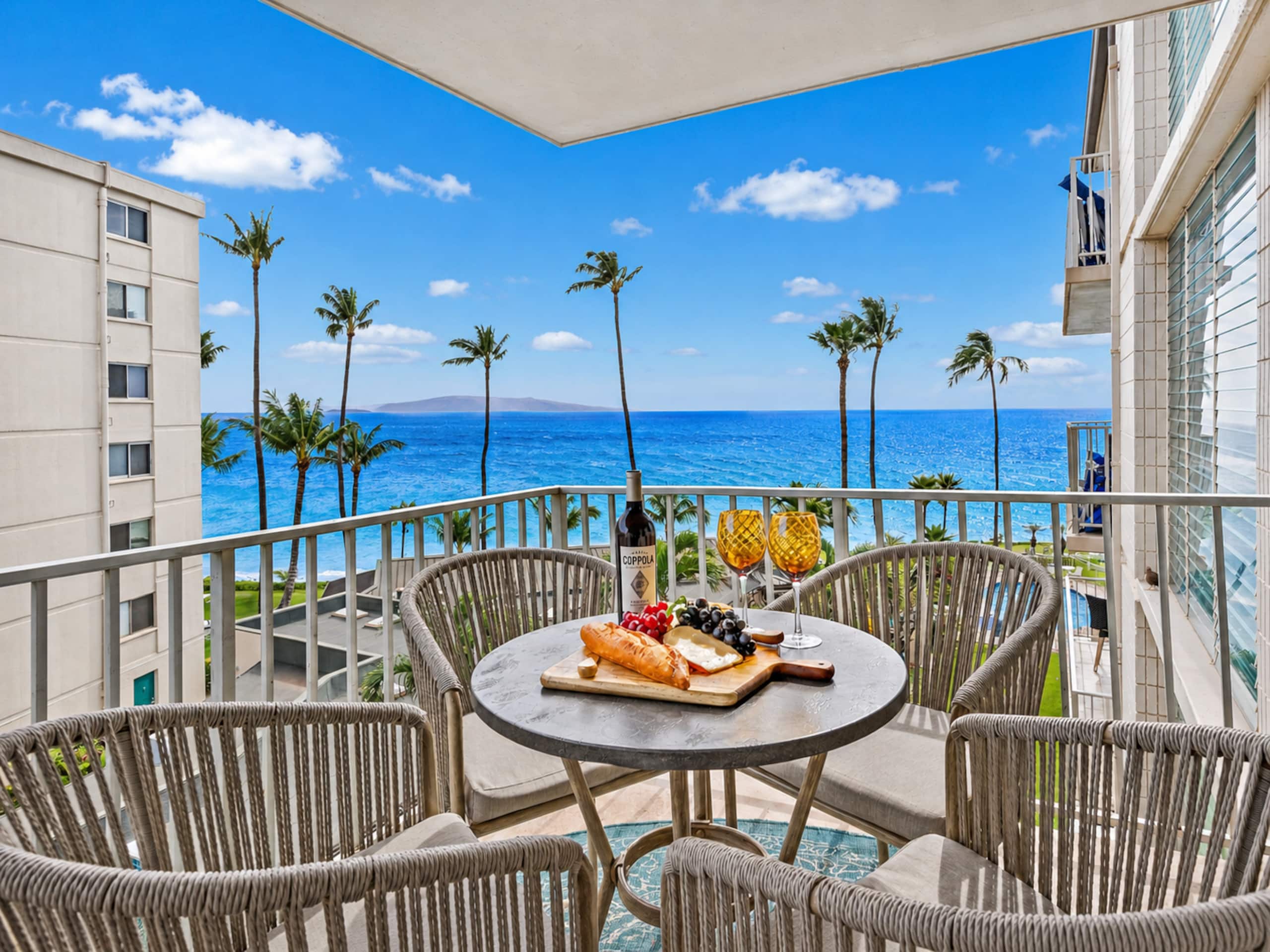 Condo in Kihei · ★4.94 · 2 bedrooms · 2 beds · 2 baths - Image 1
