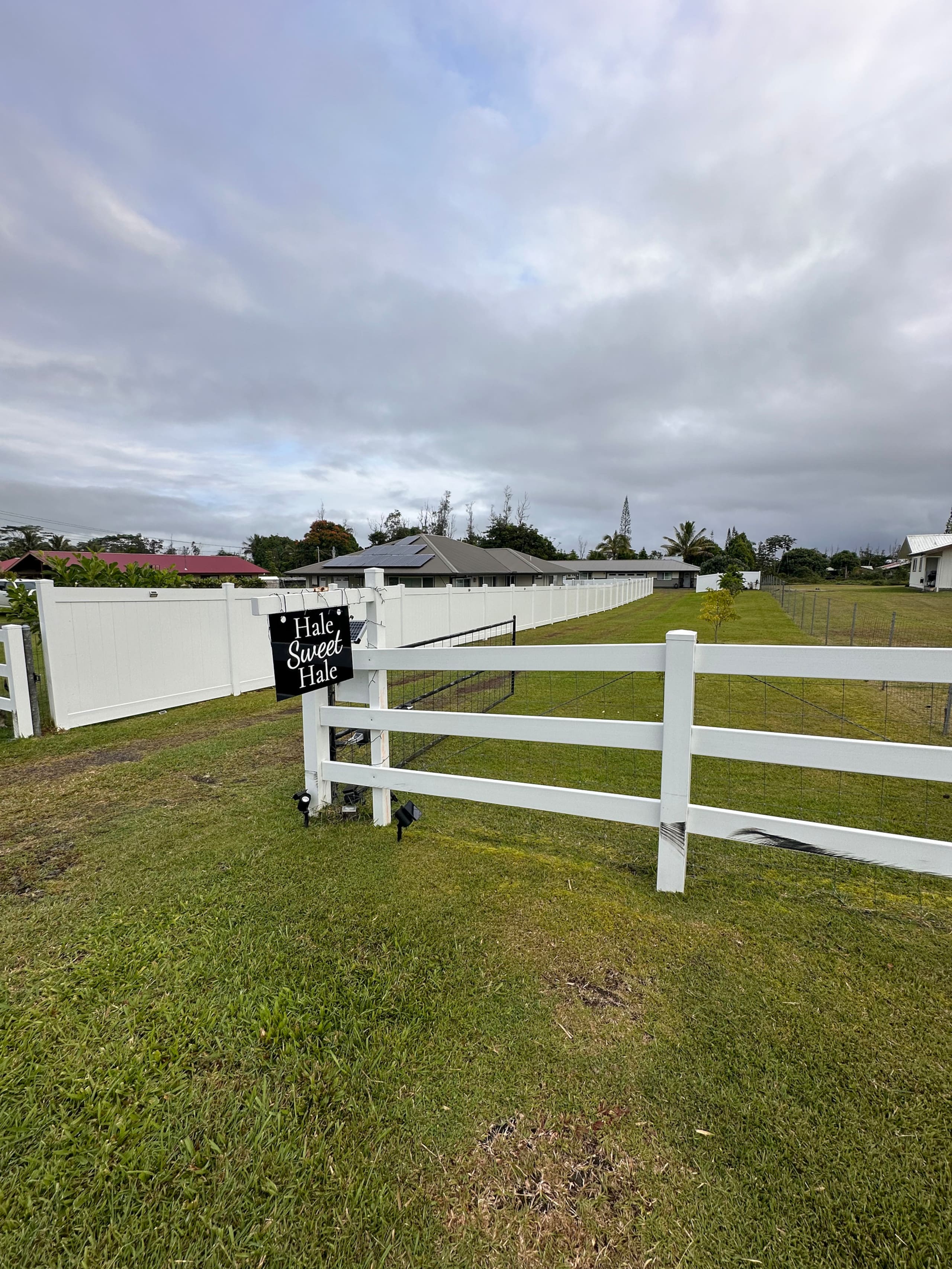 Home in Keaau · ★4.93 · 1 bedroom · 1 bed · 1 private bath - Image 12