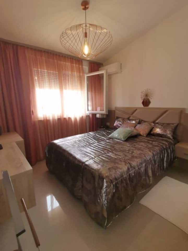 საძინებელი 1