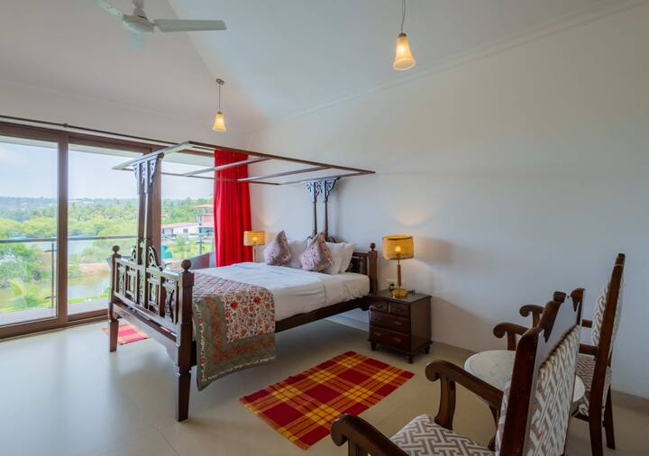 Bedroom 1 image 1