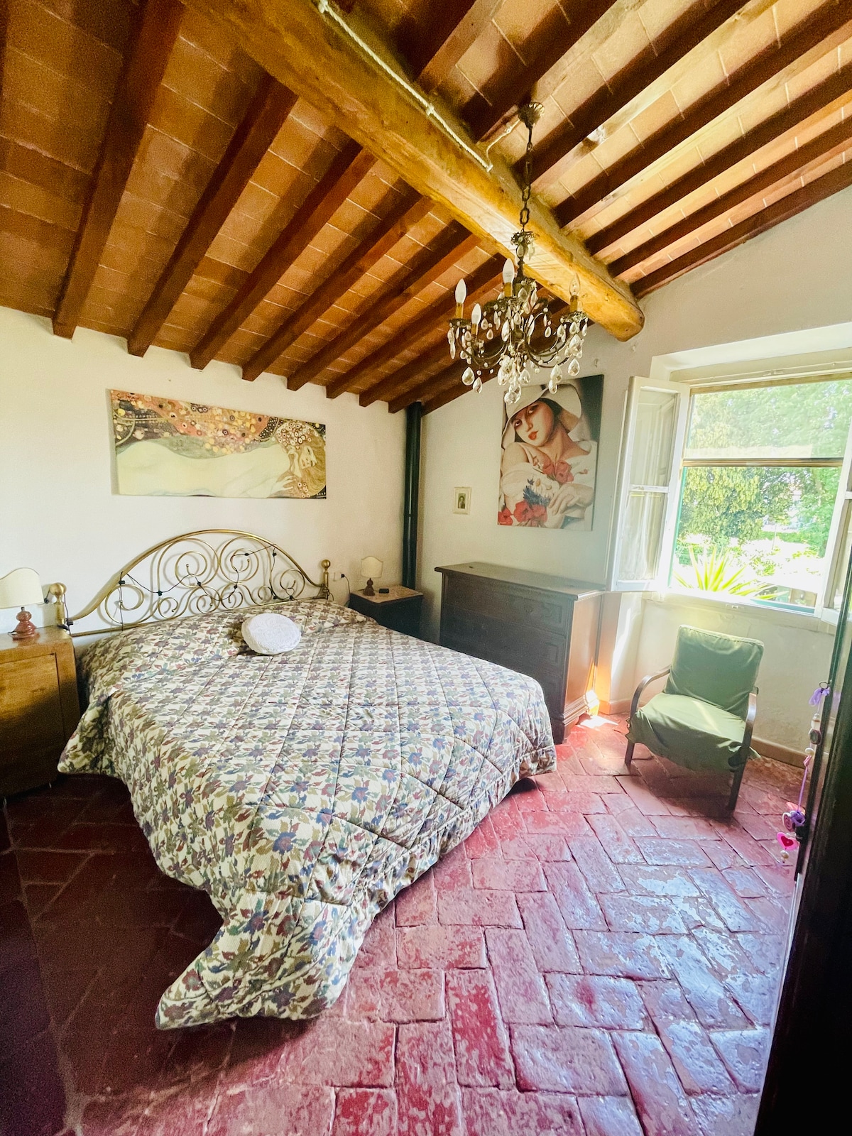 غرفة النوم 2