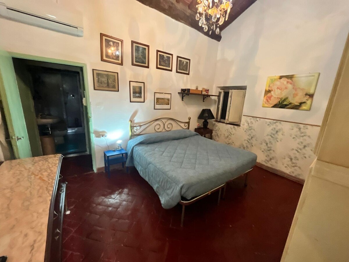 غرفة النوم 1