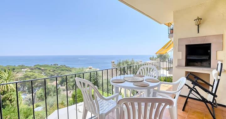 Appartement Avec Belles Vues Sur La Mer Et Piscine - Llafranch