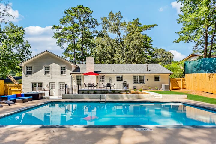 5br Atl Getaway | Pool | Hottub | Gameroom| 14 - Decatur, GA