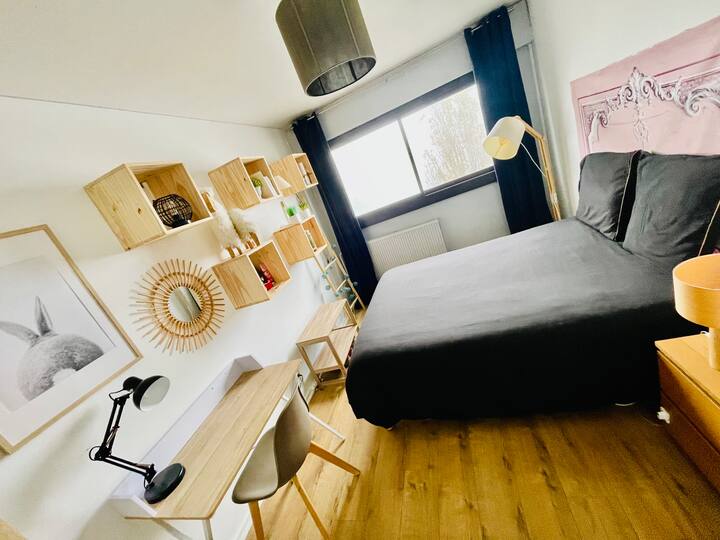 საძინებელი 1