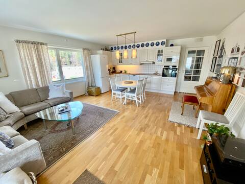 3 Bedroom Beside Thon Hotel & Sandvika Storsenter!
