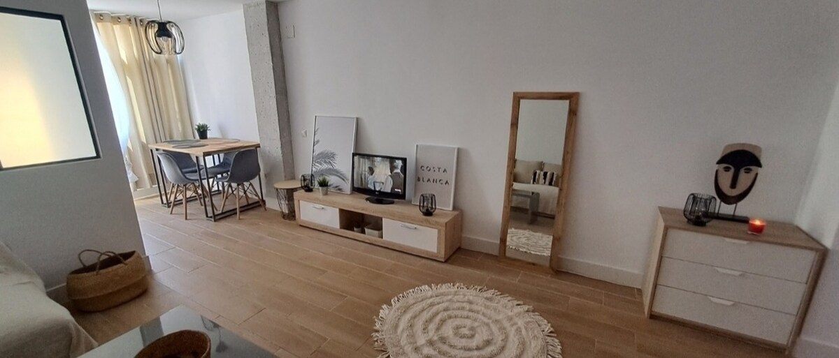 Top Airbnb: EstrellaPlaya Apartment à Daimús