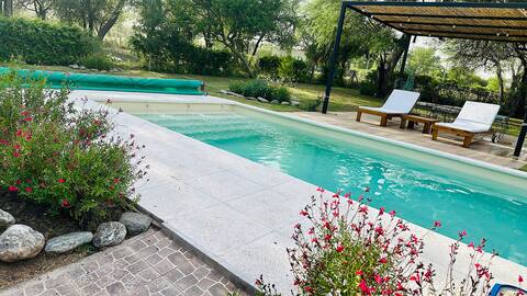 Casa Valle del hummingbird