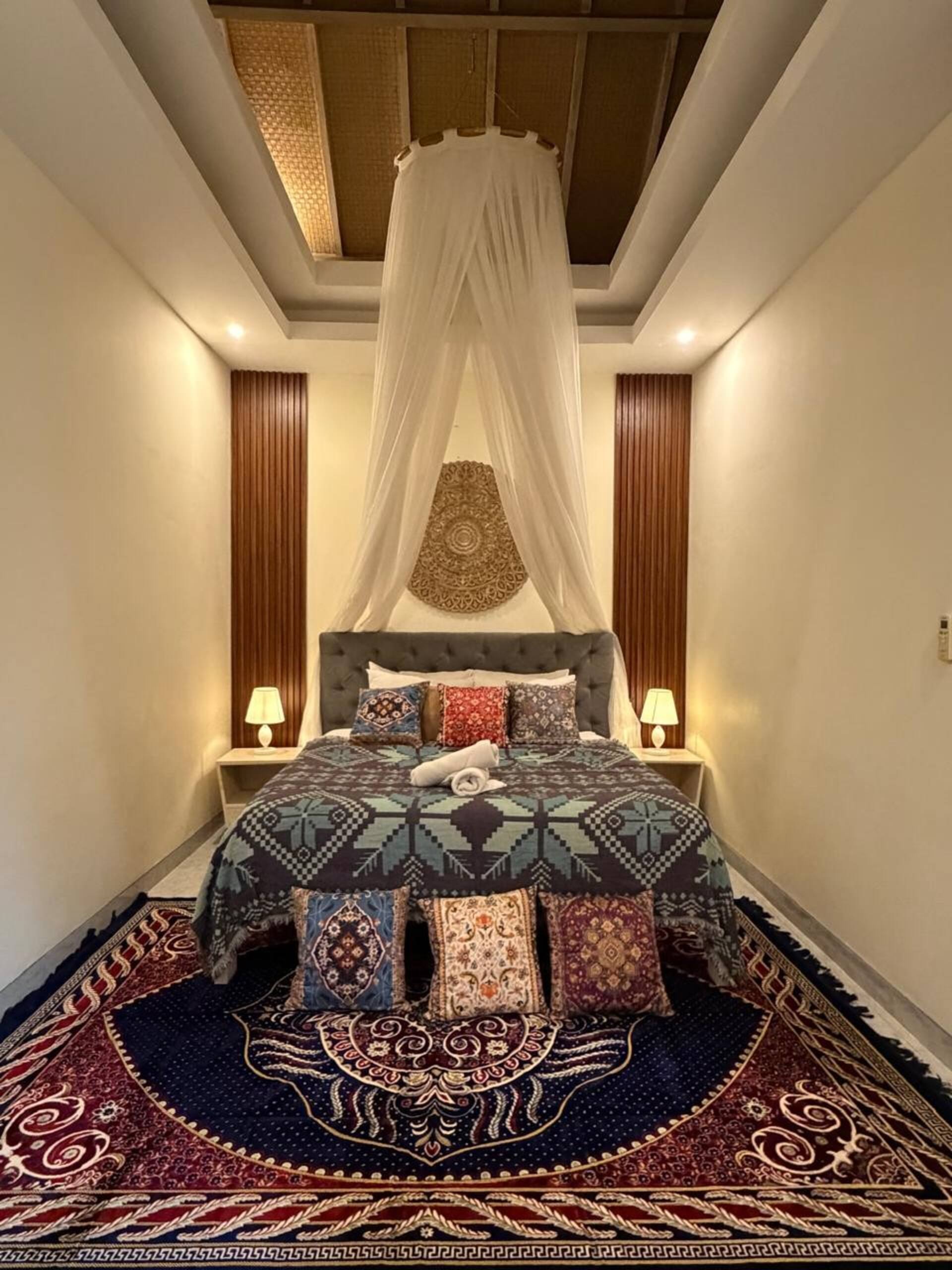 Hamra Poolside Haven 3 Bedroom Private Villa in Bali 3