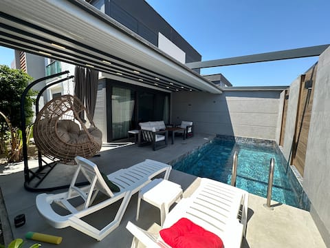 Luxury Villa with Private Pool