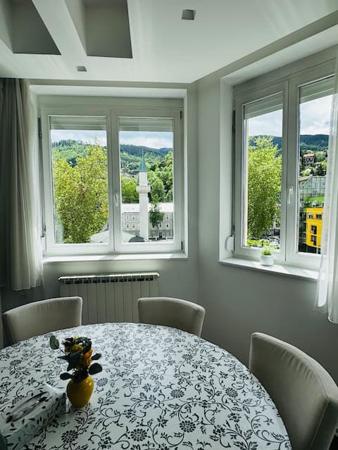 Central Bright 2BR | Baščaršija Old Town