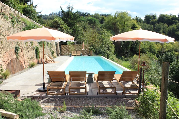 Serene Escape:historic Villa With Gardens And Pool - Italia