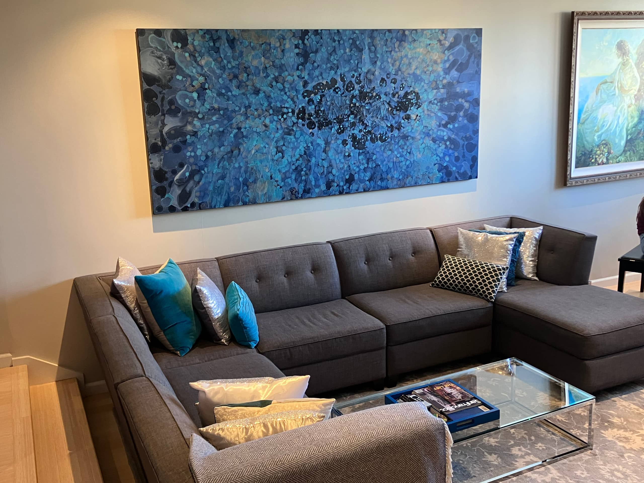 Home in San Francisco · ★5.0 · 3 bedrooms · 3 beds · 2.5 baths - Image 3