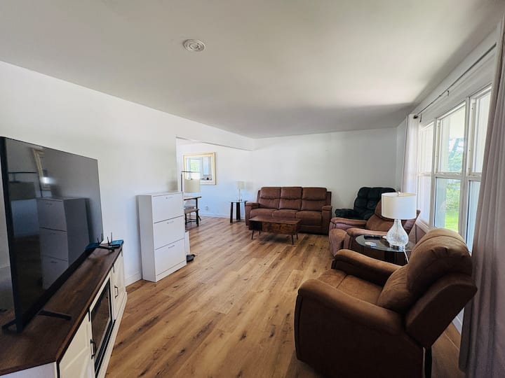 5 Bdrm 2.5 Bath Beautiful Home