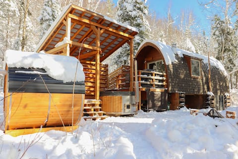 Spa, Sauna & River – Magical Hobbit Pod