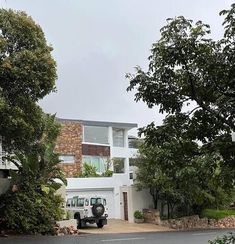 “Rockabye” Beach House , Llandudno gallery image 2