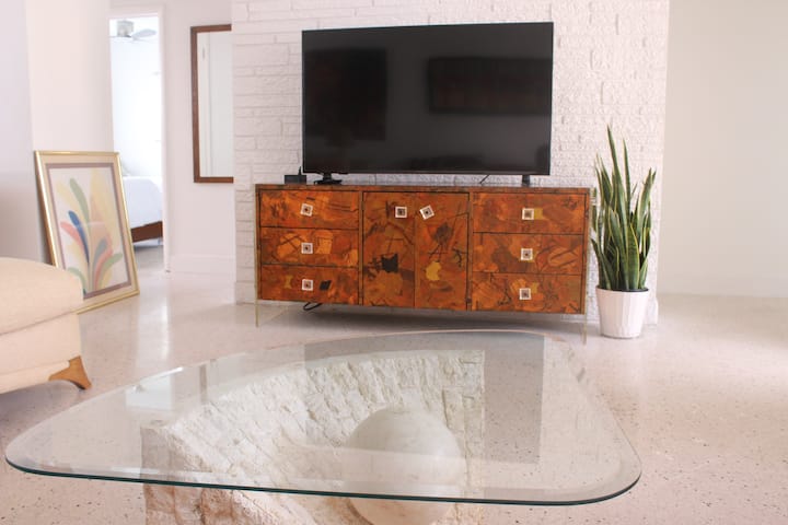 მისაღები ოთახი