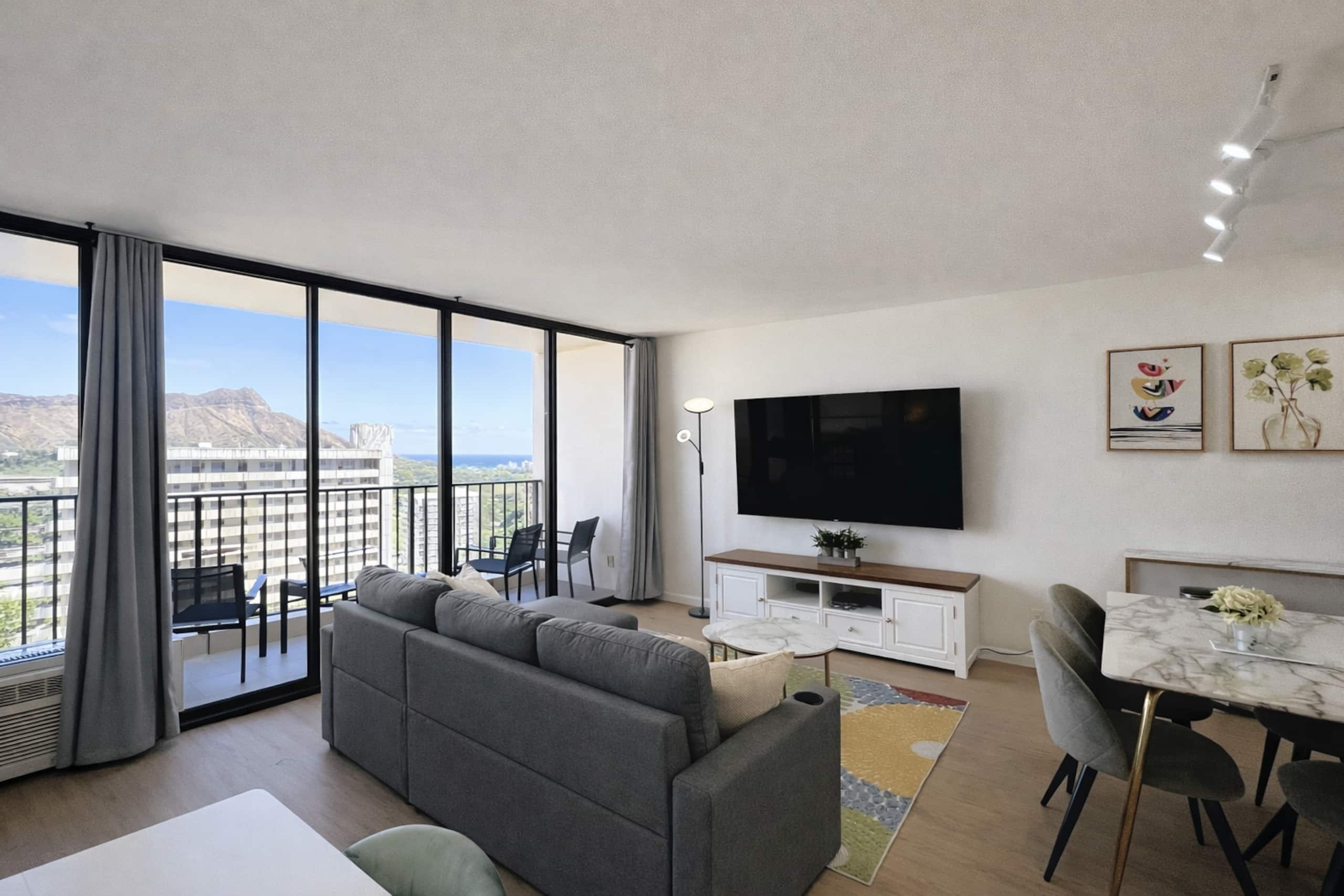 DiamondHead Ocean View Suite |Free Parking| 2Queen - Image 25