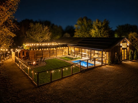 Woodland Retreat with Pool, Sauna & Event Space