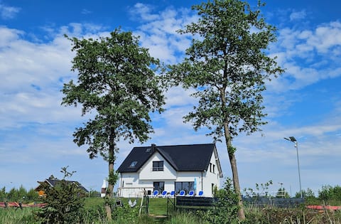 Villa Koprowo with direct lake access & spa