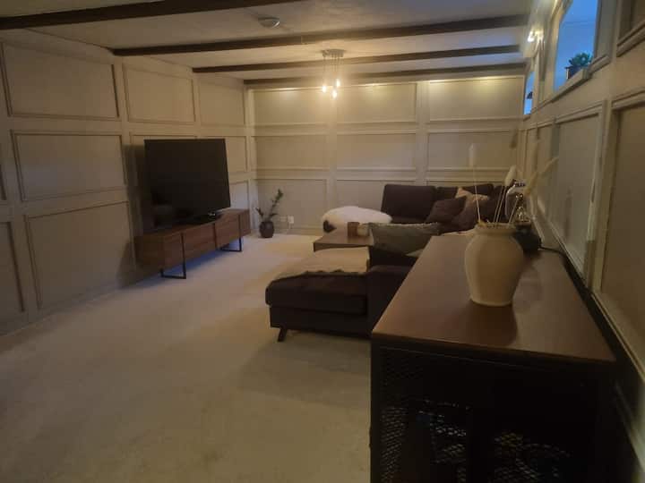 Stor Villa Utanför ÖRebro. - Kumla