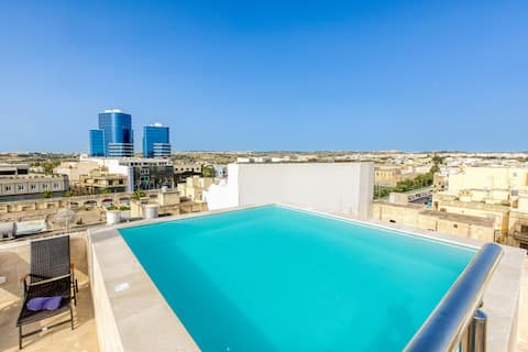 Central Penthouse, by Annitchka boutique living