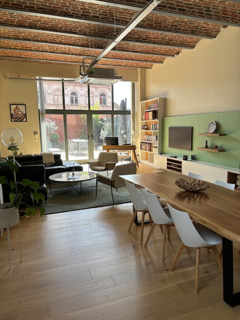 Atypical & beautiful LOFT near Lille