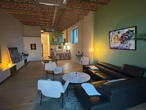 Atypical & beautiful LOFT near Lille