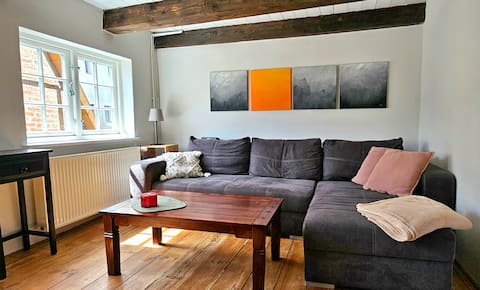 Beliebte Airbnb-Anzeige: Old town house by the harbor in Lübeck