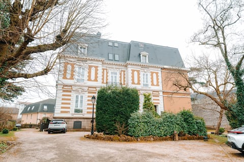 Large Apartment – Ground Floor Large Garden