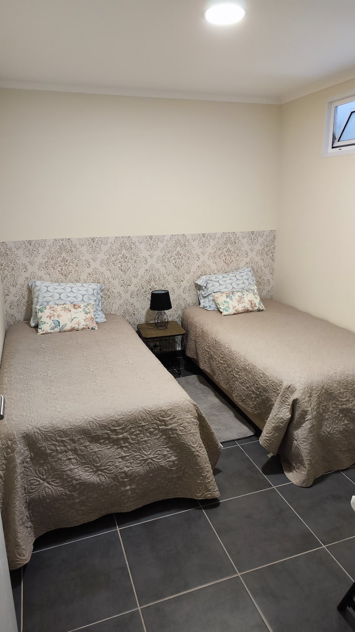 საძინებელი 2