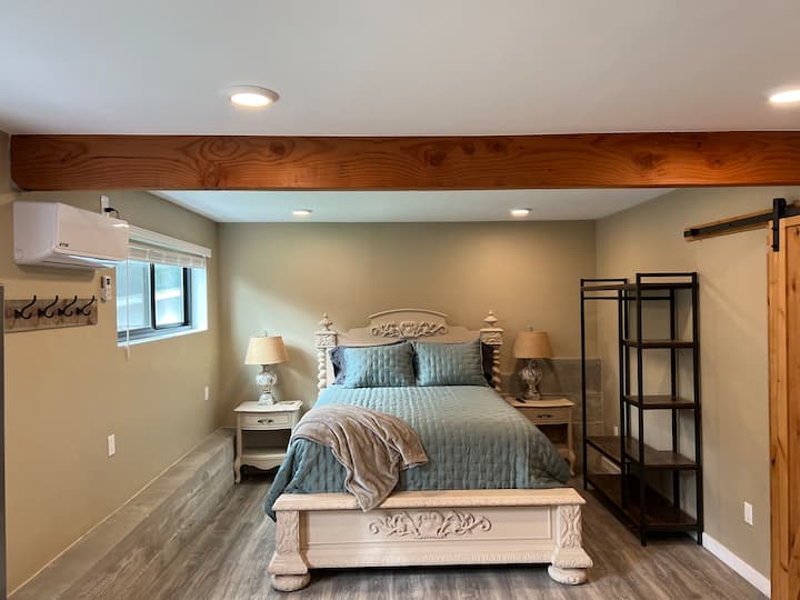 Modern Studio Apartment Apartments for Rent in Aptos, California