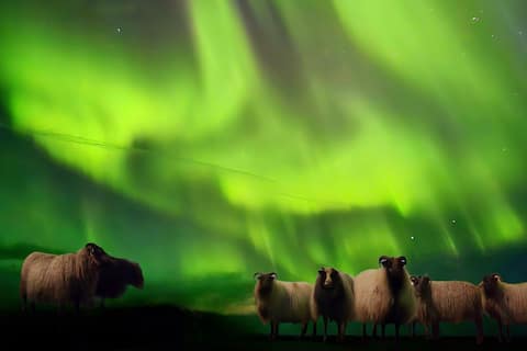 Sky Retreat & Private Jacuzzi