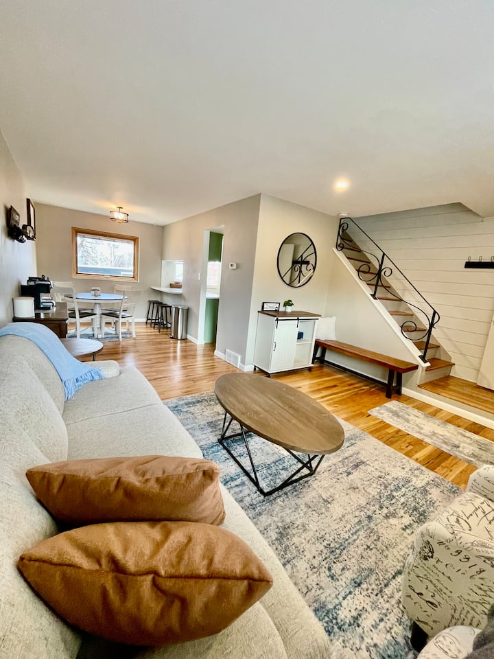 Cozy Downtown Townhome Houses for Rent in Casper, Wyoming, United