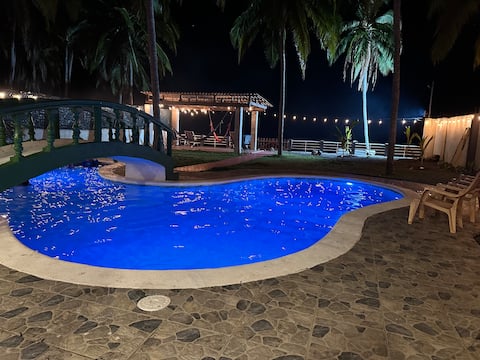 JBD BeachHouse: Oceanfront House