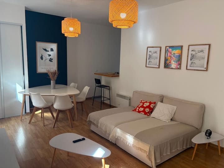 La Fleur ~ Lumineux Tout éQuipé Center 1br - モンペリエ