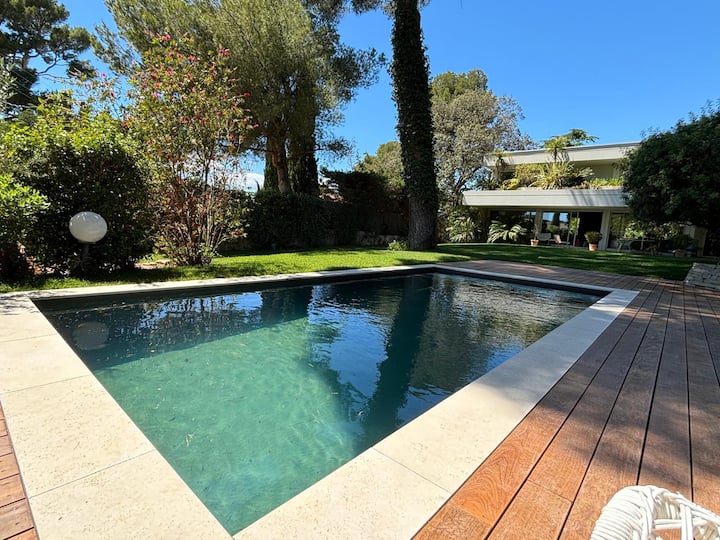 Villa Avec Piscine Au Pied Des Calanques - Marseille