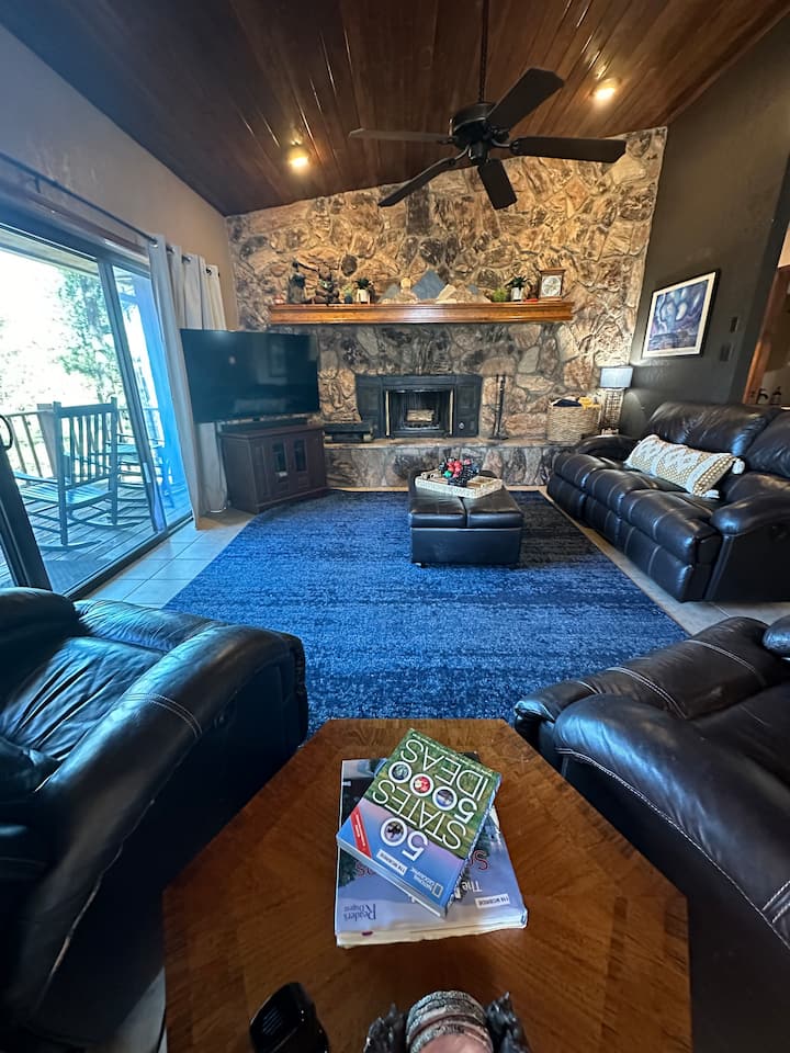 Living room 1