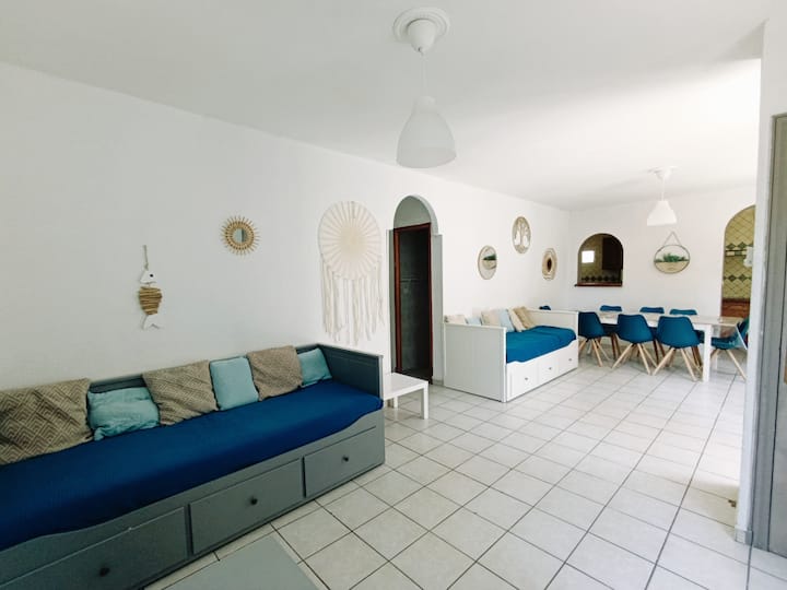 3 Maisons 16–18 Pers -Terrasse & Bbq -Plage 650 M - Valras-Plage