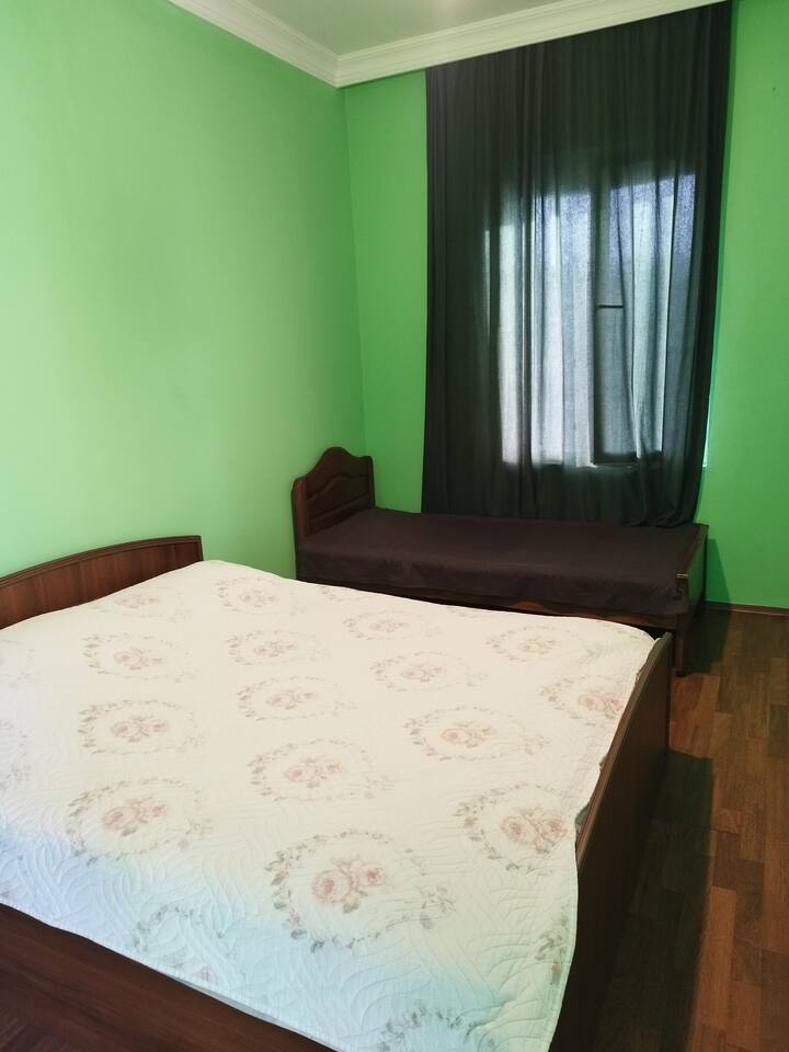 საძინებელი 4