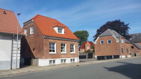 Apartment with good location.