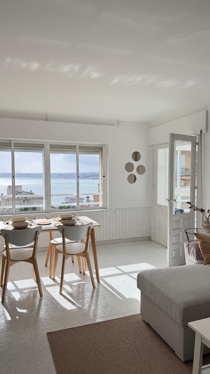 Apartamiento Con Increibles Vistas Al Mar - Estepona