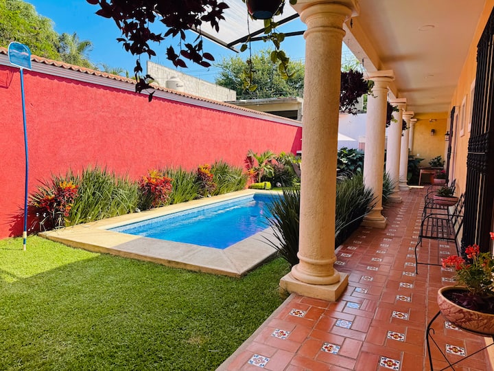 Stay with pool Yecapixtla