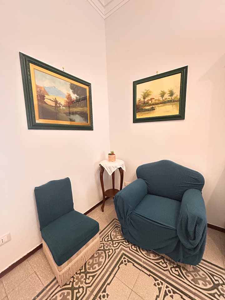 Casa Mazza, Close Lolli Station, 3 Bedrooms - Isola delle Femmine