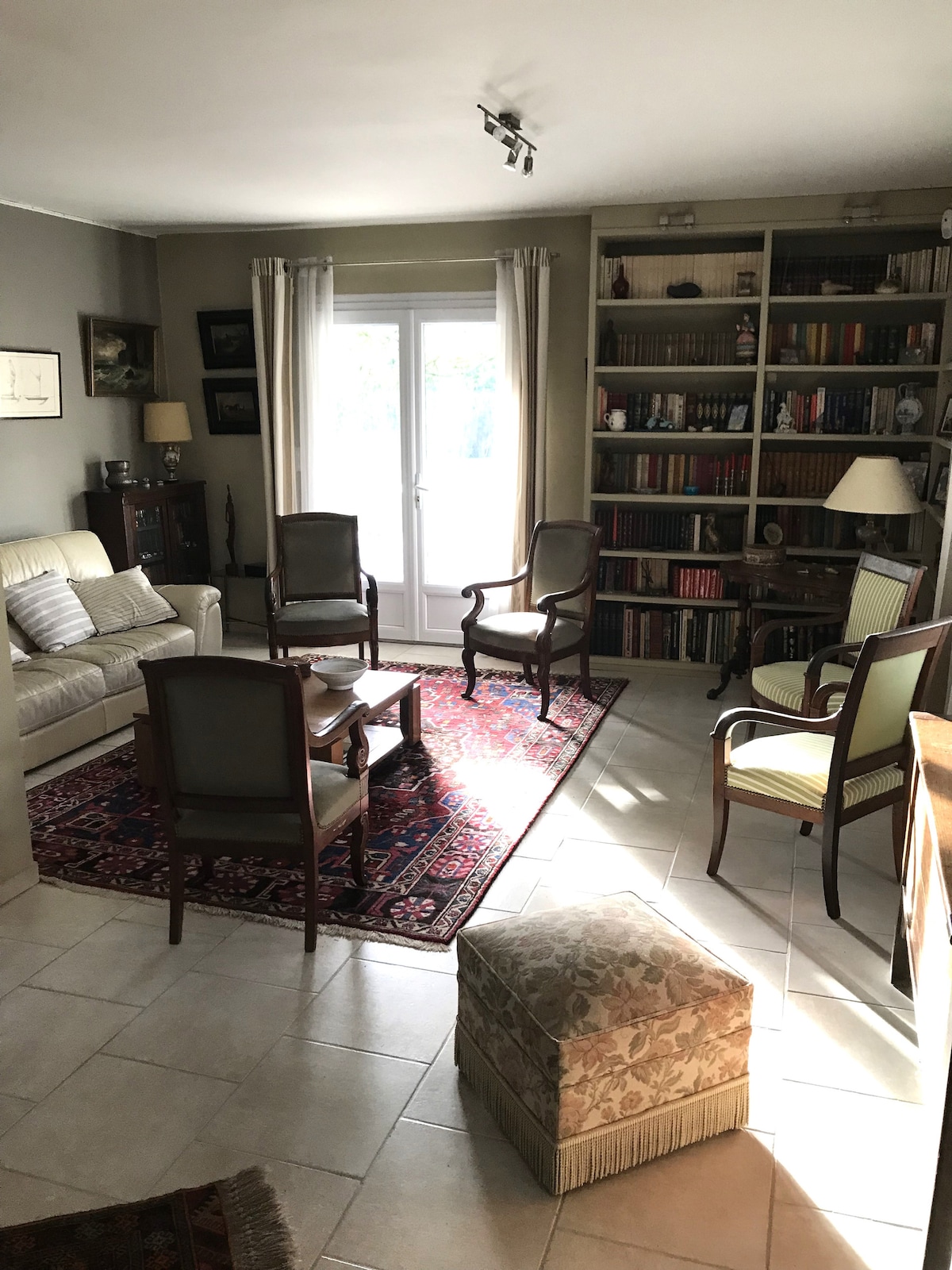 Top performing Airbnb: The Tulip Trees in La Teste De Buch