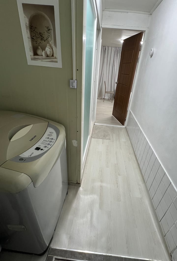 Cozy & Clean Stay For Subway - Bucheon