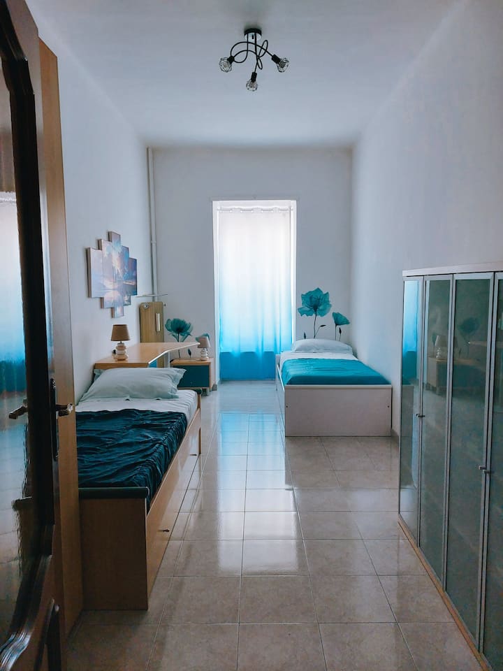 غرفة النوم 2