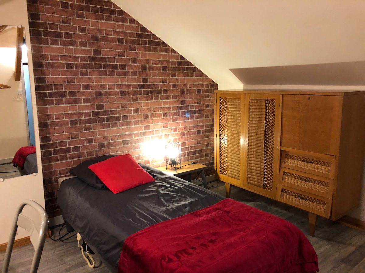 Cama eléctrica Habitación en la parte superior de la casa 