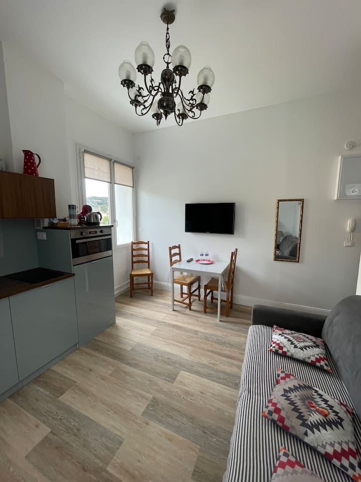 Joli Appartement Sur Le Port De Carry - Carry-le-Rouet